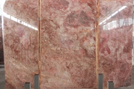 VERSAILLES RED